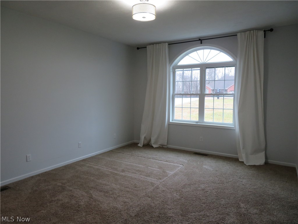 37517 Harry's Ridge Road Barnesville, OH 43713 - Photo 10 of 35 Gallery Image 10