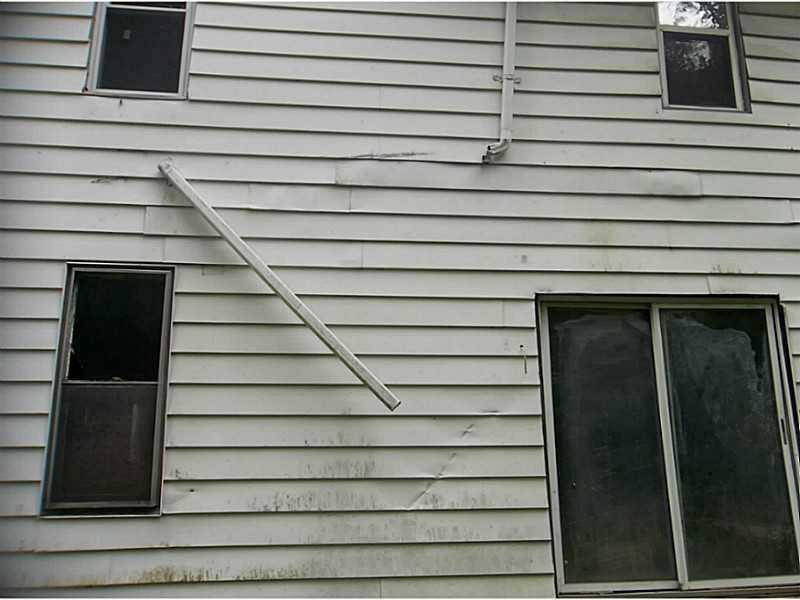 646 Webster Hollow Road Webster, PA 15087 - Photo 2 of 2 Exterior Front.