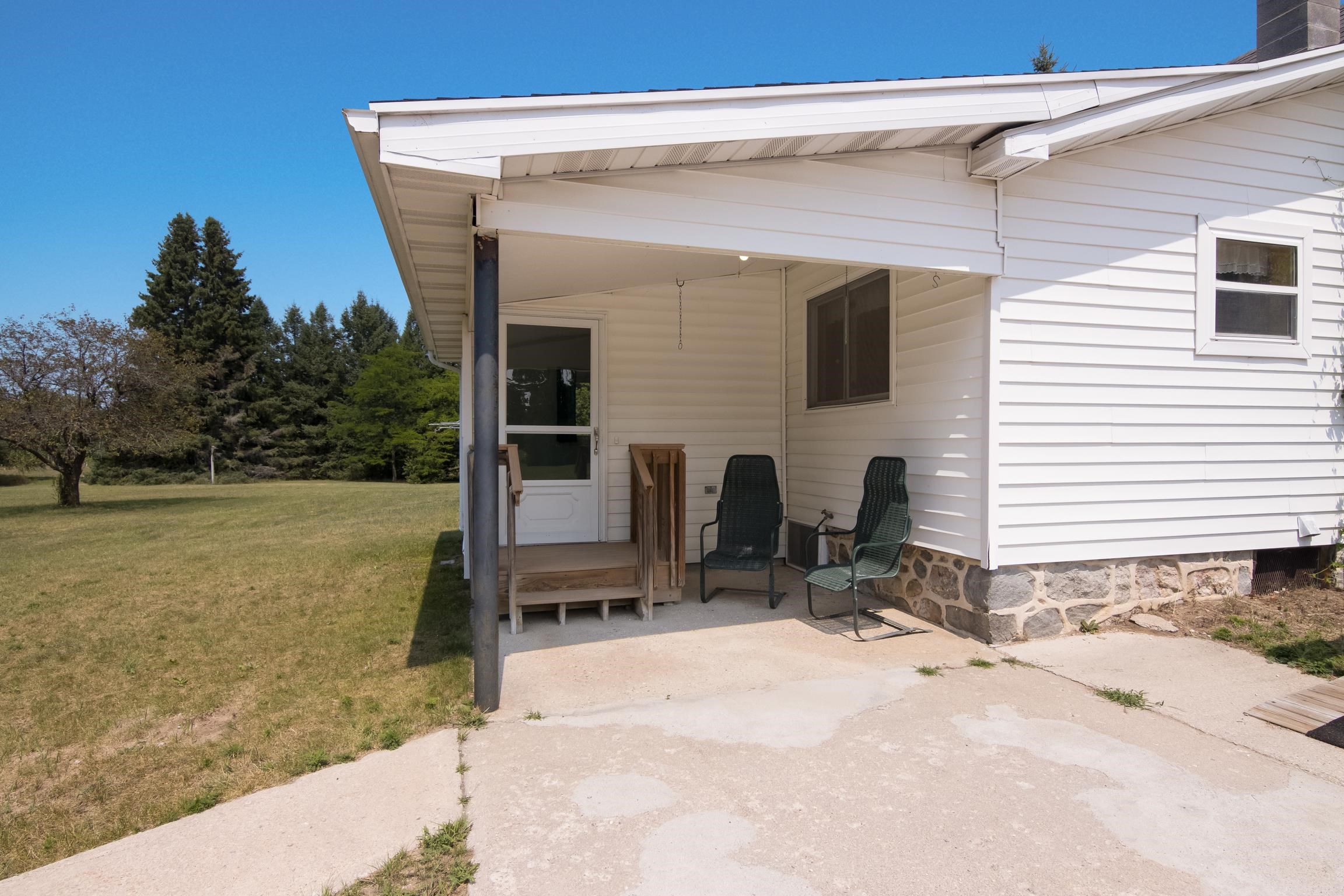 6480 Garfield Road Kingsley, MI 49649 - Photo 4 of 32