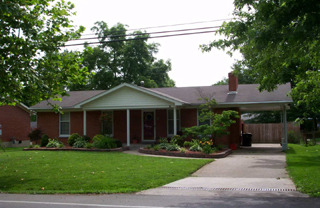 7315 Manslick Road Louisville, KY 40214 - Photo 1 of 1 Primary Photo