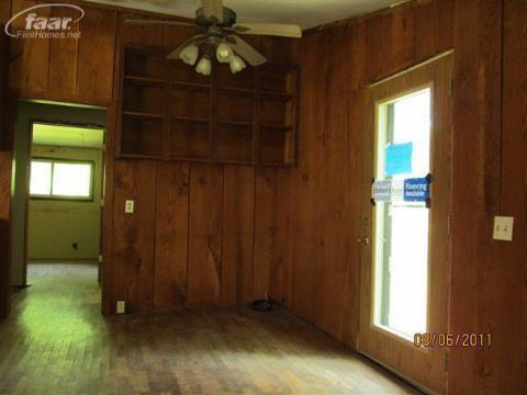 3815 West Burnside Road Columbiaville, MI 48421 - Photo 5 of 6 20144976-4.JPG