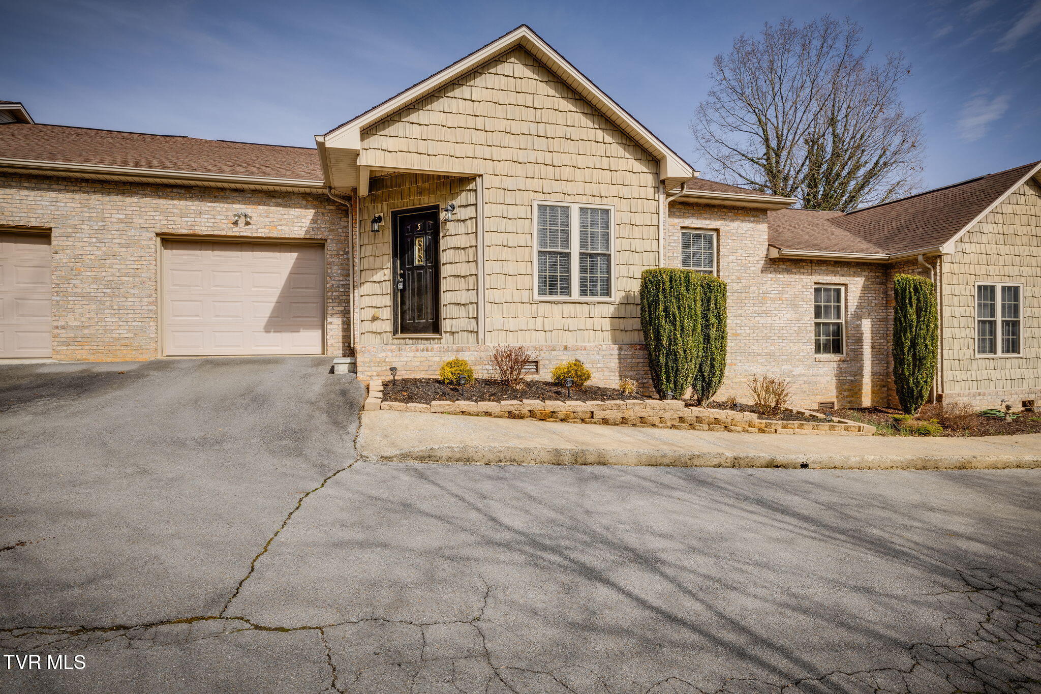 404 Carter Sells Road, Unit 5 Johnson City, TN 37604 - Photo 1 of 25 001