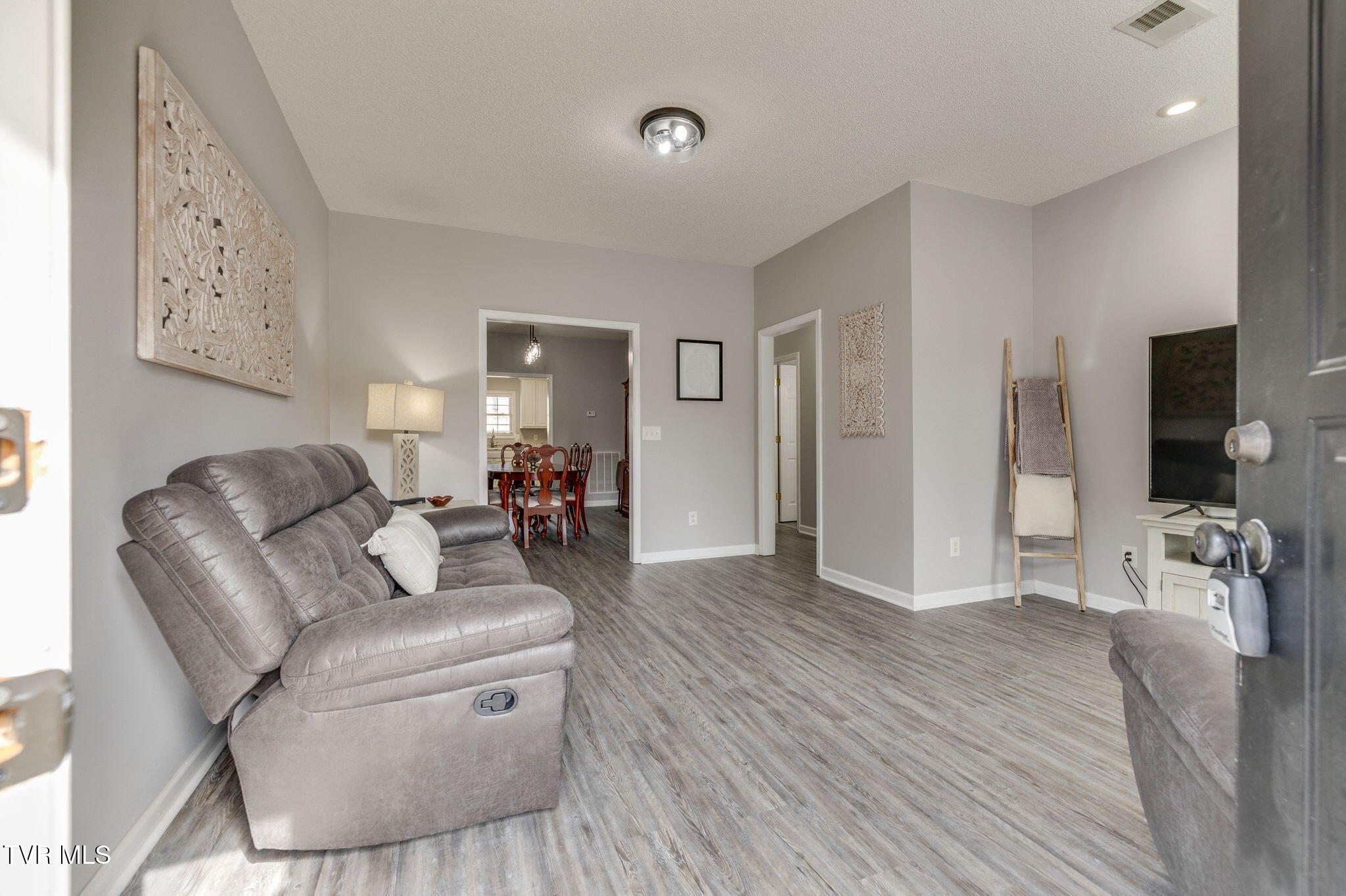 404 Carter Sells Road, Unit 5 Johnson City, TN 37604 - Photo 4 of 25 004
