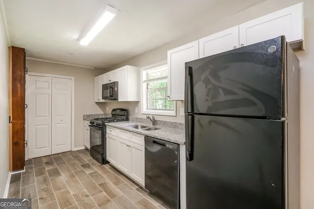 $1,715 | 5141 Oakdale Court, Douglasville, GA 30135