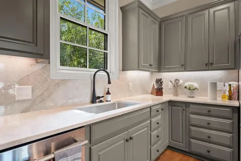 $387,750 | 801 St Anthony Street, Unit E, Lake Charles, LA 70601