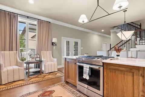 $387,750 | 801 St Anthony Street, Unit E, Lake Charles, LA 70601