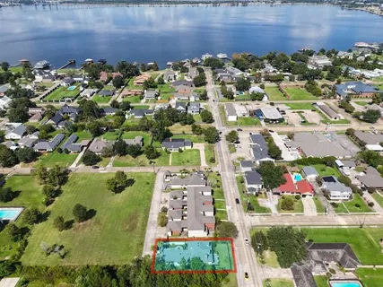 $387,750 | 801 St Anthony Street, Unit E, Lake Charles, LA 70601