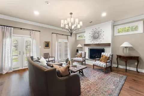 $387,750 | 801 St Anthony Street, Unit E, Lake Charles, LA 70601