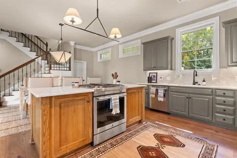 $387,750 | 801 St Anthony Street, Unit E, Lake Charles, LA 70601