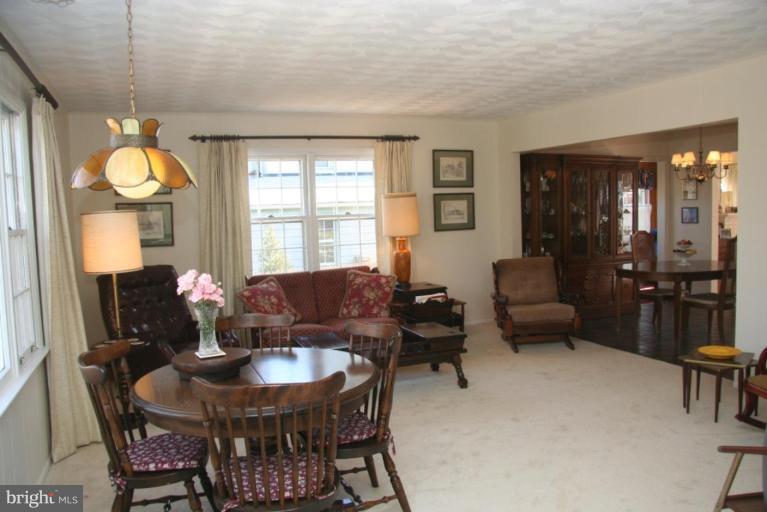 2711 Emmet Road Silver Spring, MD 20902 - Photo 10 of 30 Family Room #3