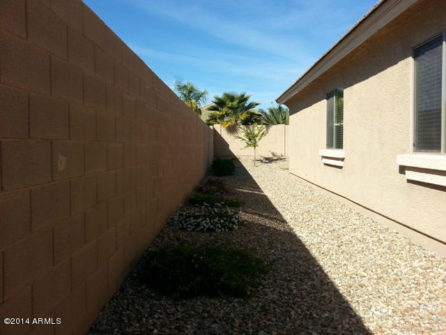 17798 West Calavar Road Surprise, AZ 85388 - Photo 22 of 25 back 9