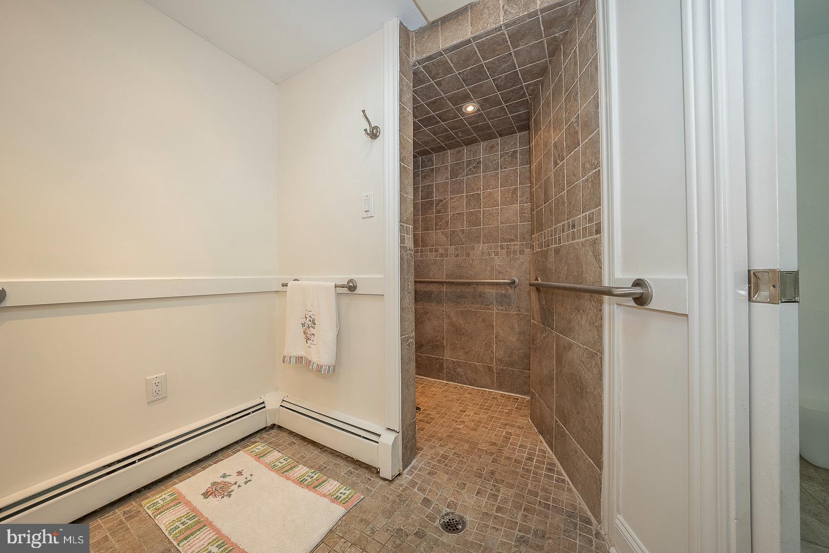 8631 Patton Road Glenside, PA 19038 - Photo 25 of 41 Gallery Image 25