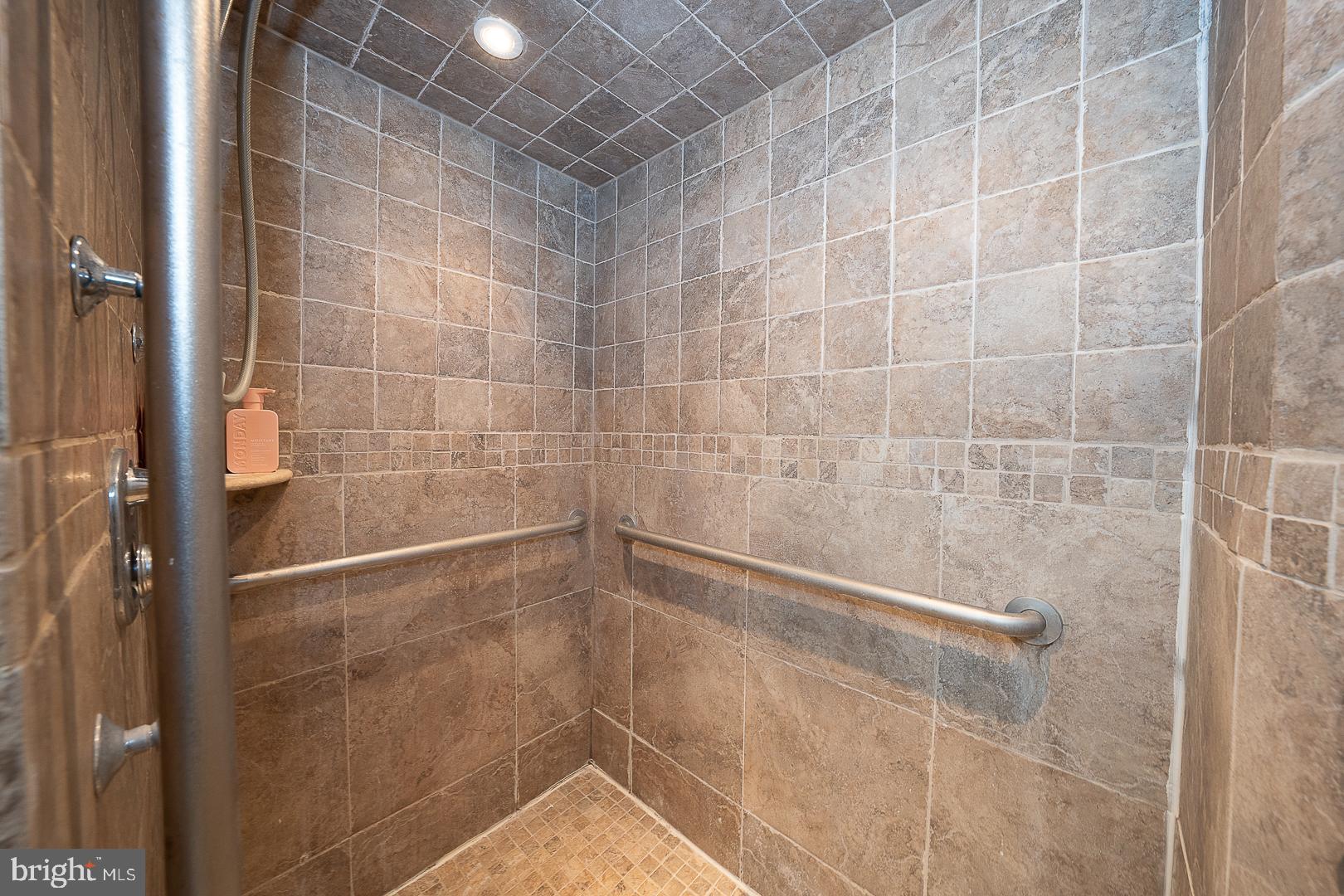 8631 Patton Road Glenside, PA 19038 - Photo 26 of 41 Gallery Image 26