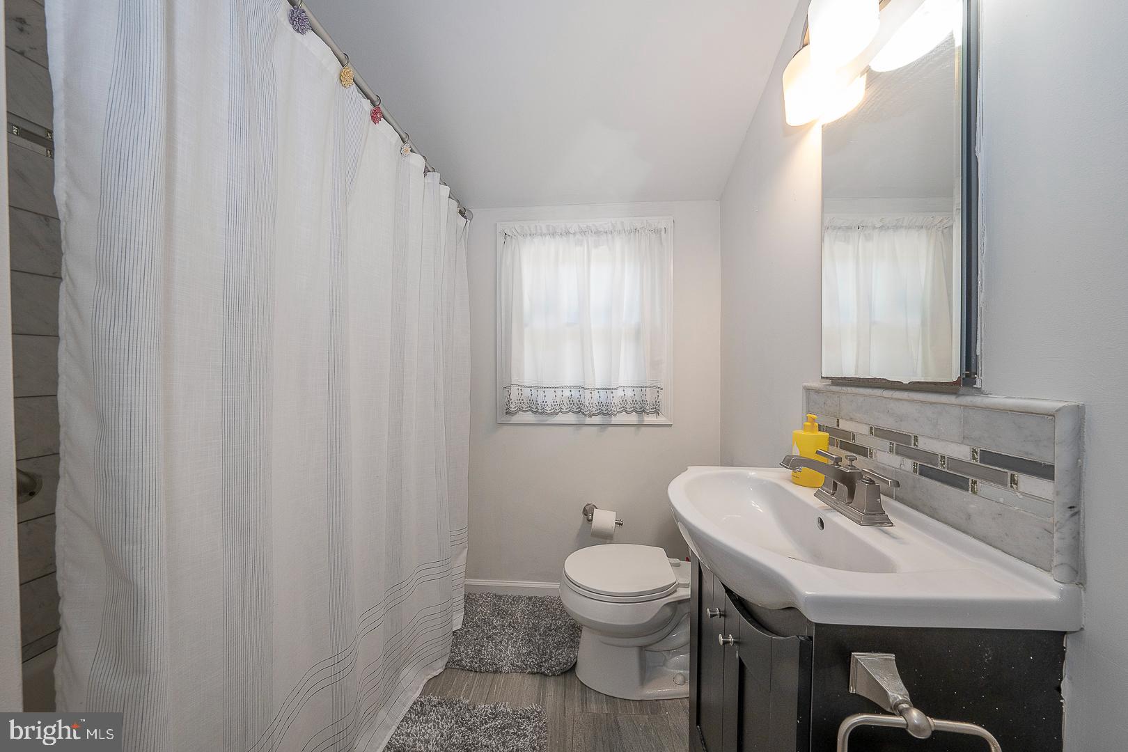 8631 Patton Road Glenside, PA 19038 - Photo 32 of 41 Gallery Image 32