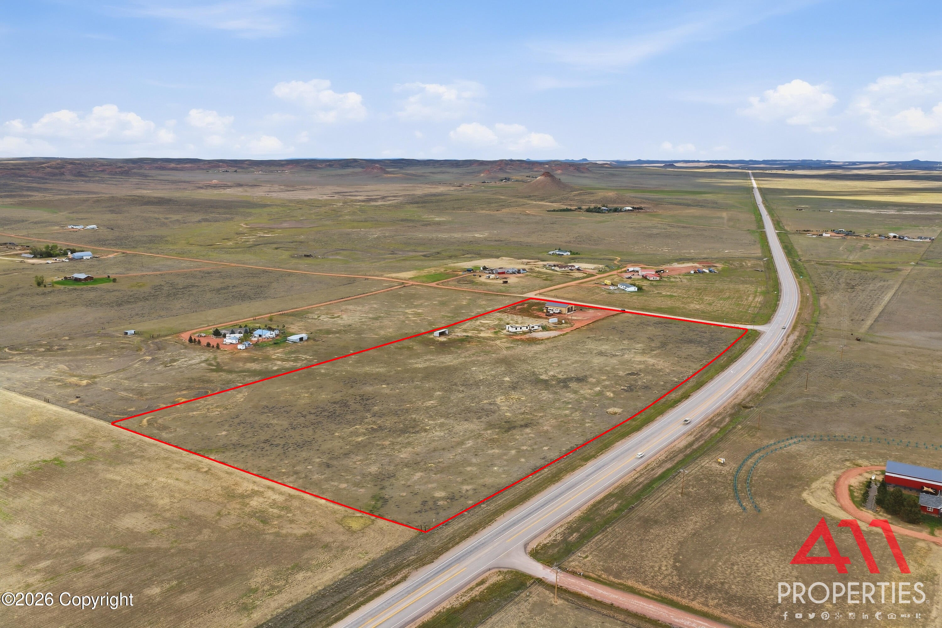 141 Rattlesnake Road Gillette, WY 82718 - Photo 3 of 26 Gallery Image 3