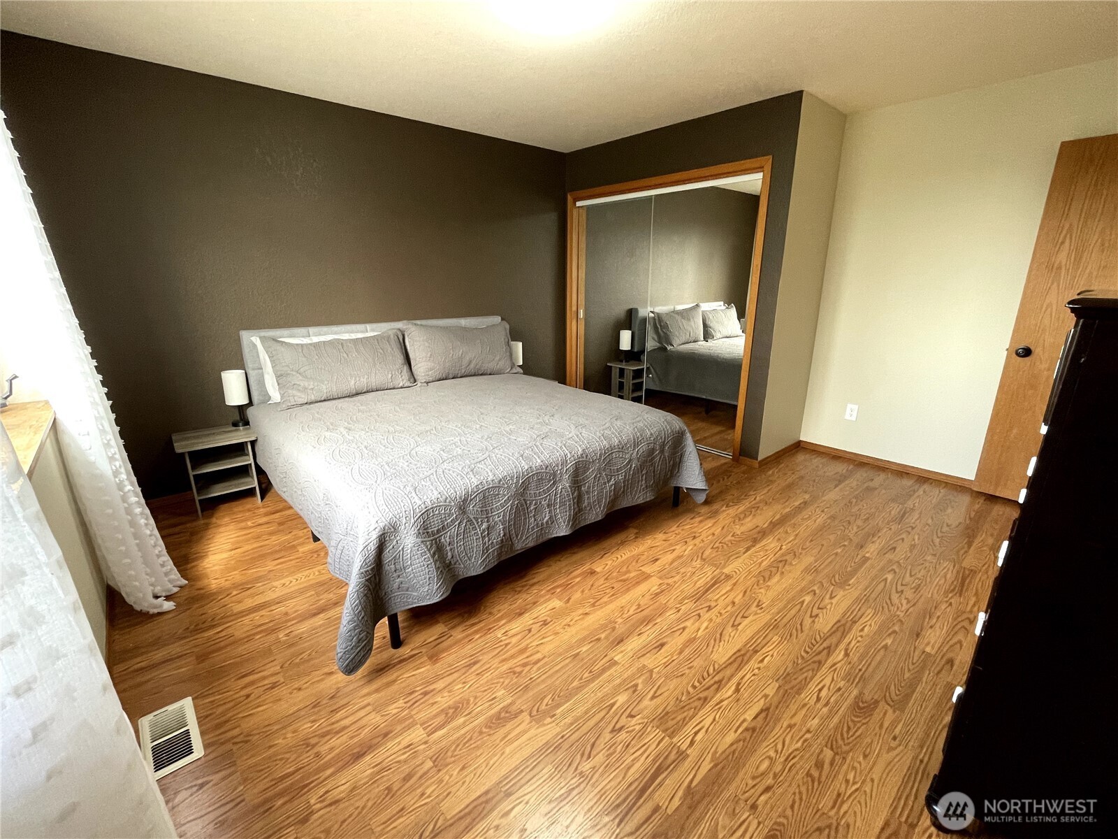 511 Reed Street East Zillah, WA 98953 - Photo 20 of 36
