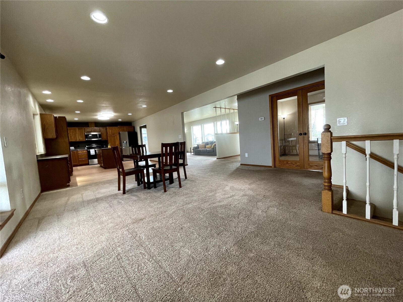 511 Reed Street East Zillah, WA 98953 - Photo 7 of 36