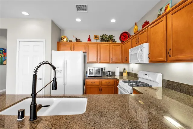 $5,700 | 60636 Desert Shadows Drive, La Quinta, CA 92253