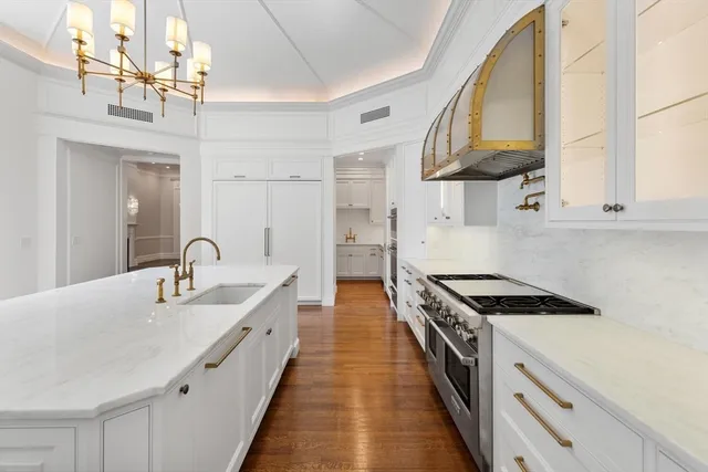 $6,495,000 | 20 Chestnut Street, Unit 1, Boston, MA 02108