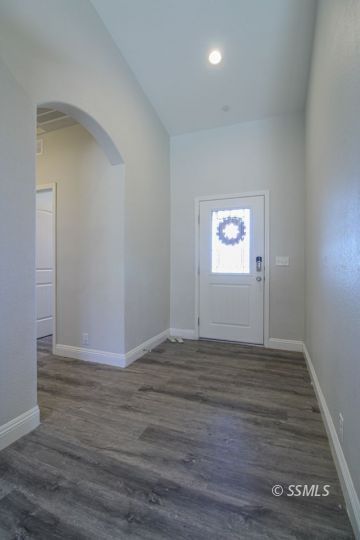 201 Salt River Drive Ridgecrest, CA 93555 - Photo 5 of 37 Gallery Image 5