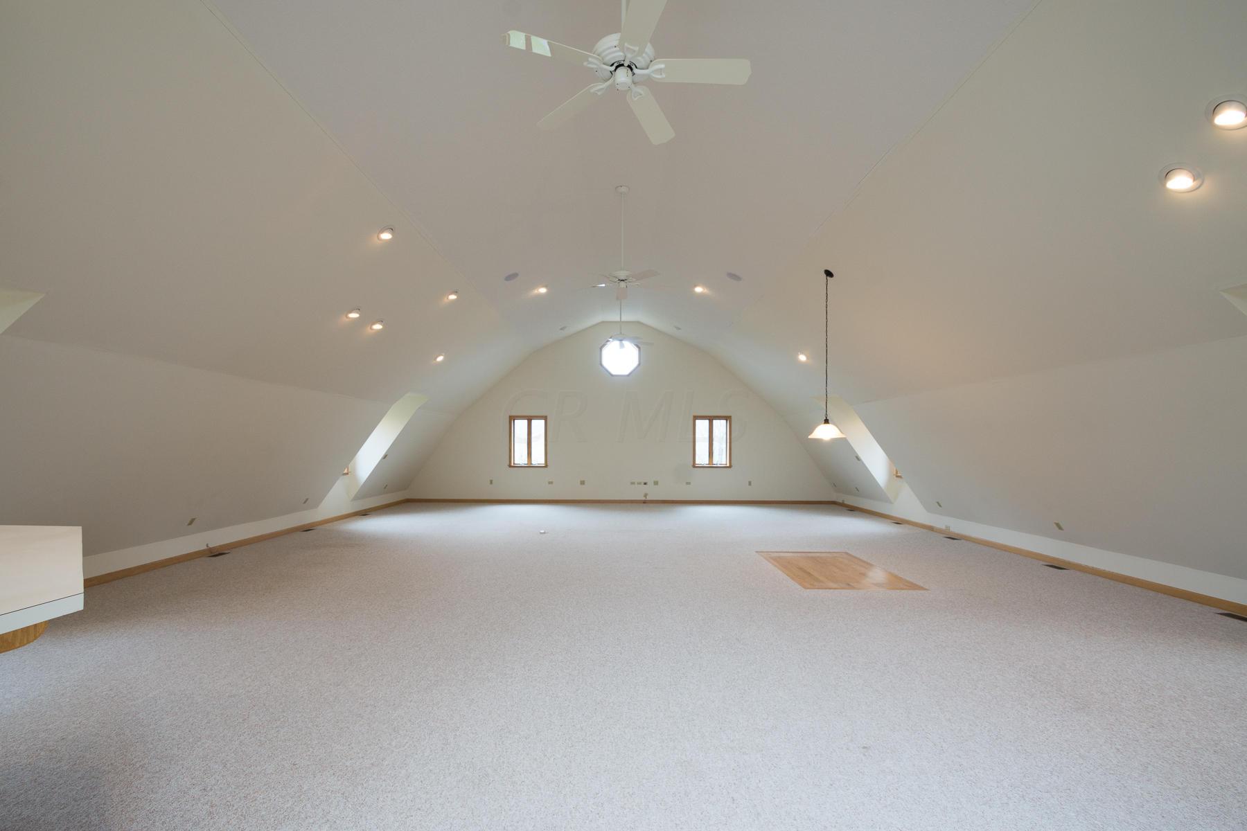 5411 Dublin Road Delaware, OH 43015 - Photo 43 of 49 Gallery Image 43