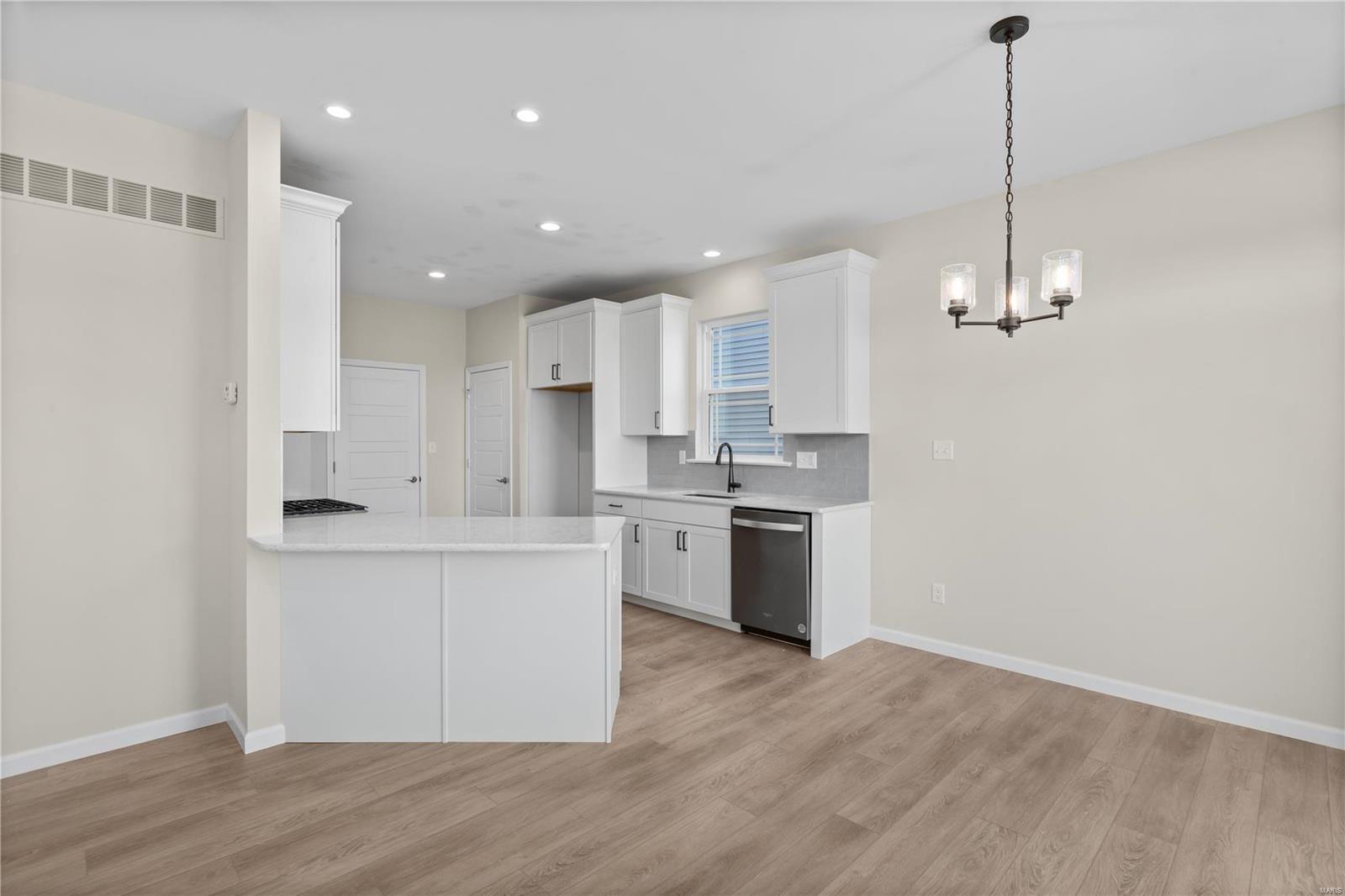 563 Wheatfield Circle Wentzville, MO 63385 - Photo 10 of 21