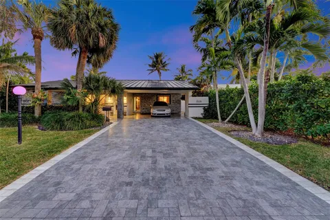 $1,599,000 | 2116 Northeast 25th Street, Wilton Manors, FL 33305