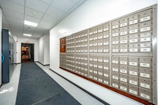 $84,900 | 140 Chestnut Street, Unit 210, Springfield, MA 01103