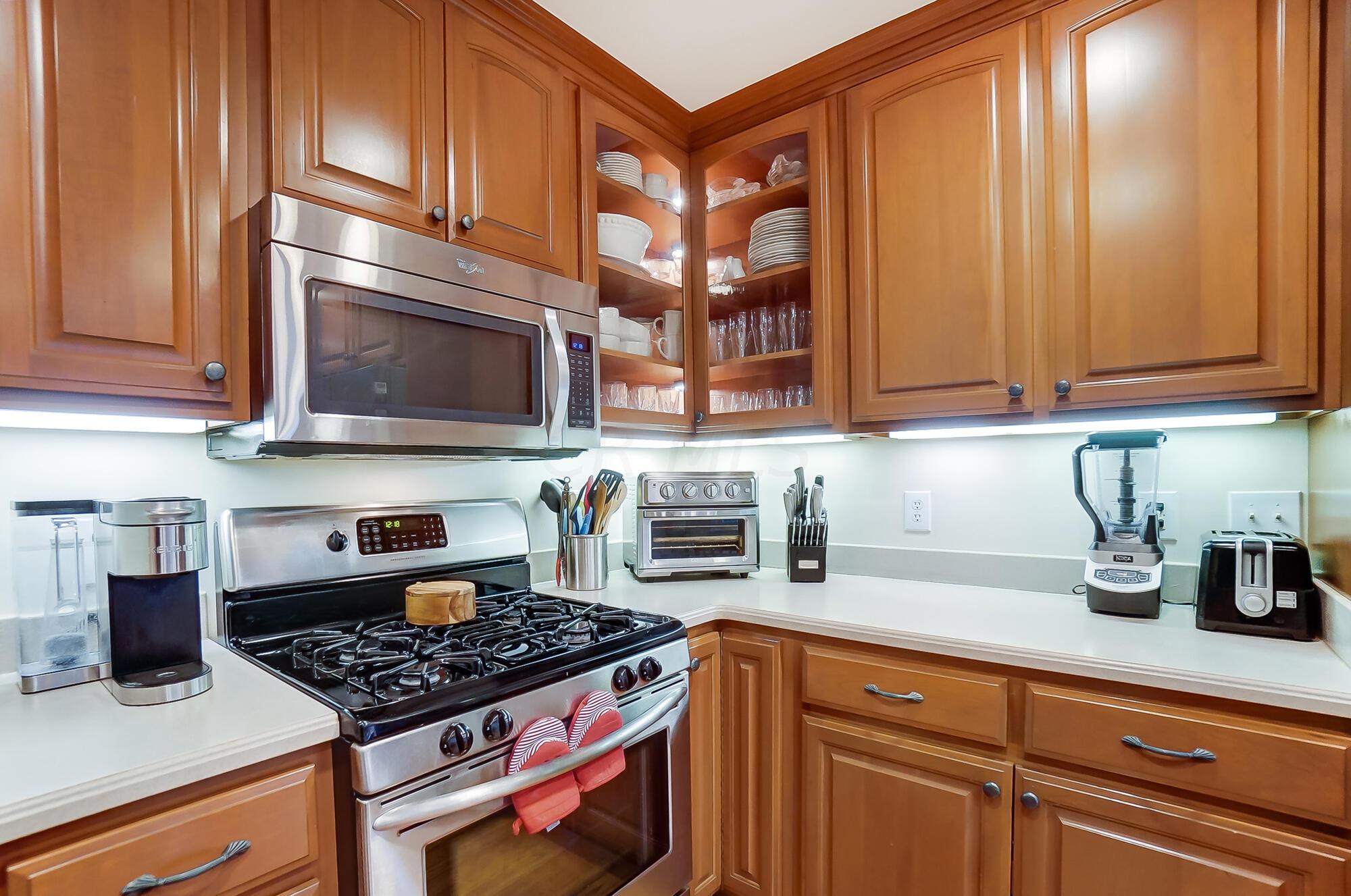 1200 Windham Road Columbus, OH 43220 - Photo 18 of 84 023