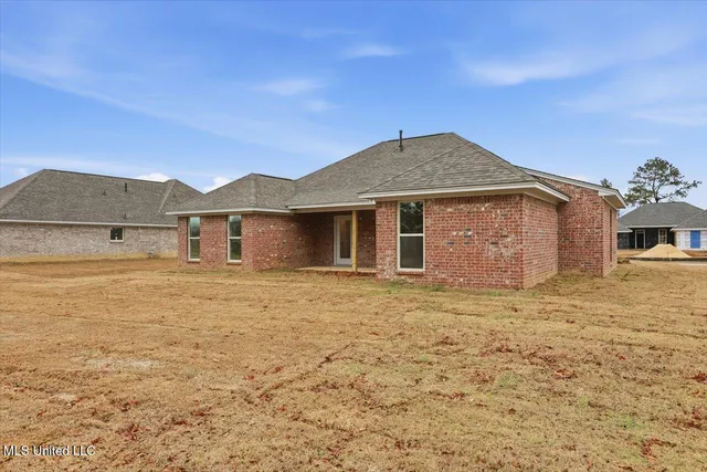 $319,999 | 565 Patrick Farms Drive, Pearl, MS 39208