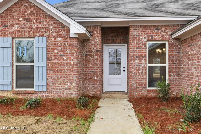 $319,999 | 565 Patrick Farms Drive, Pearl, MS 39208