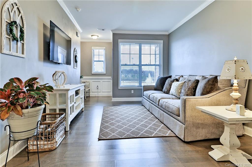 909 Pennington Drive Lancaster, SC 29720 - Photo 5 of 36