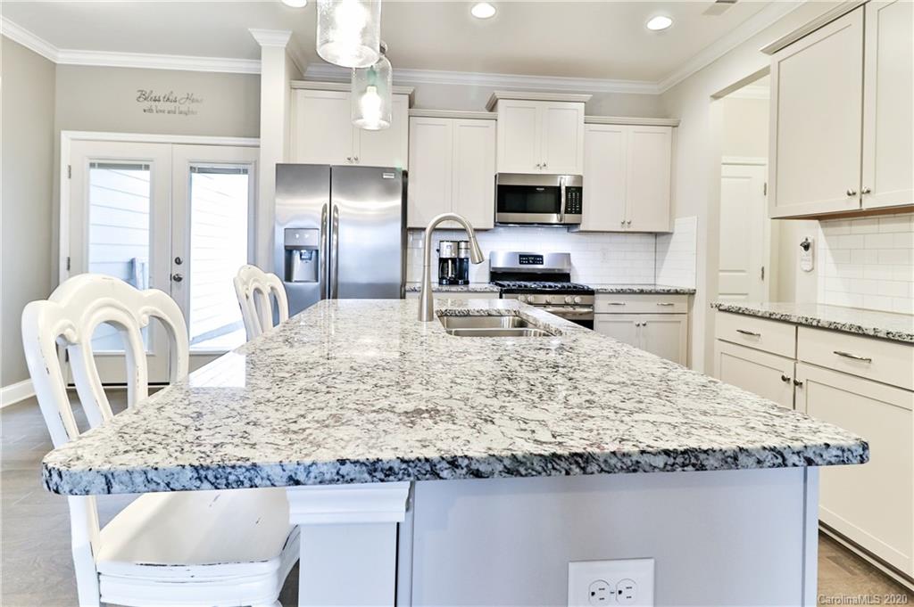 909 Pennington Drive Lancaster, SC 29720 - Photo 9 of 36