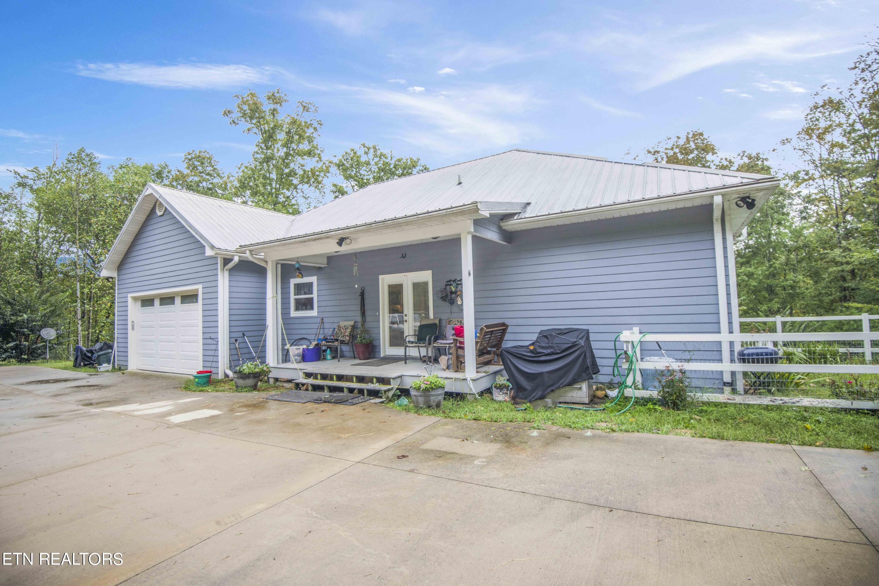 565 Indian Gap Road Andersonville, TN 37705 - Photo 36 of 42 exterior 1_1