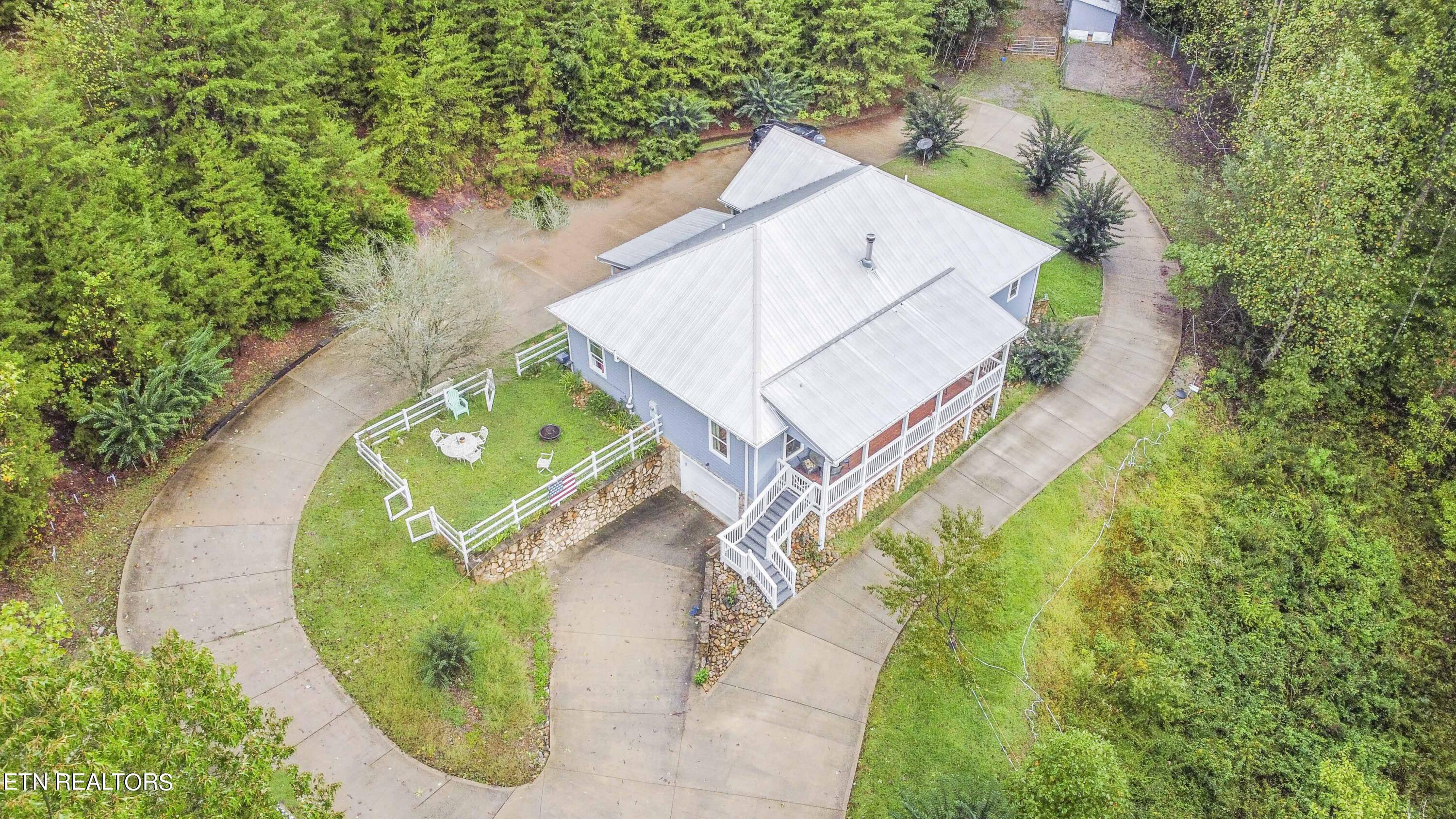 565 Indian Gap Road Andersonville, TN 37705 - Photo 38 of 42 drone 6_1