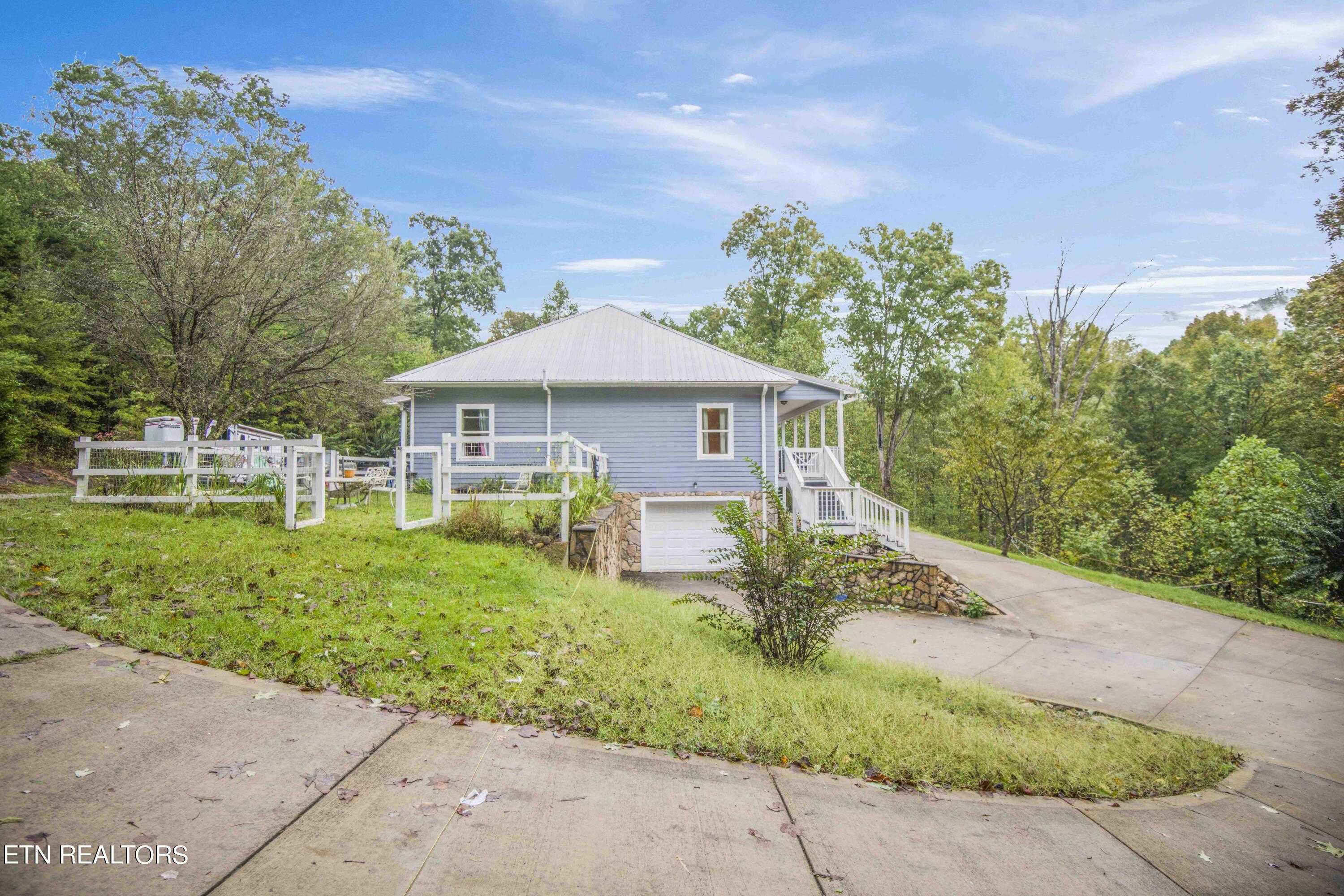 565 Indian Gap Road Andersonville, TN 37705 - Photo 4 of 42 exterior_1