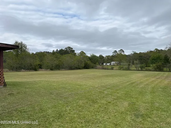 $1,500 | 9004 Tucker Road, Ocean Springs, MS 39565