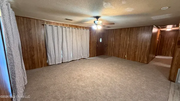 $1,500 | 9004 Tucker Road, Ocean Springs, MS 39565