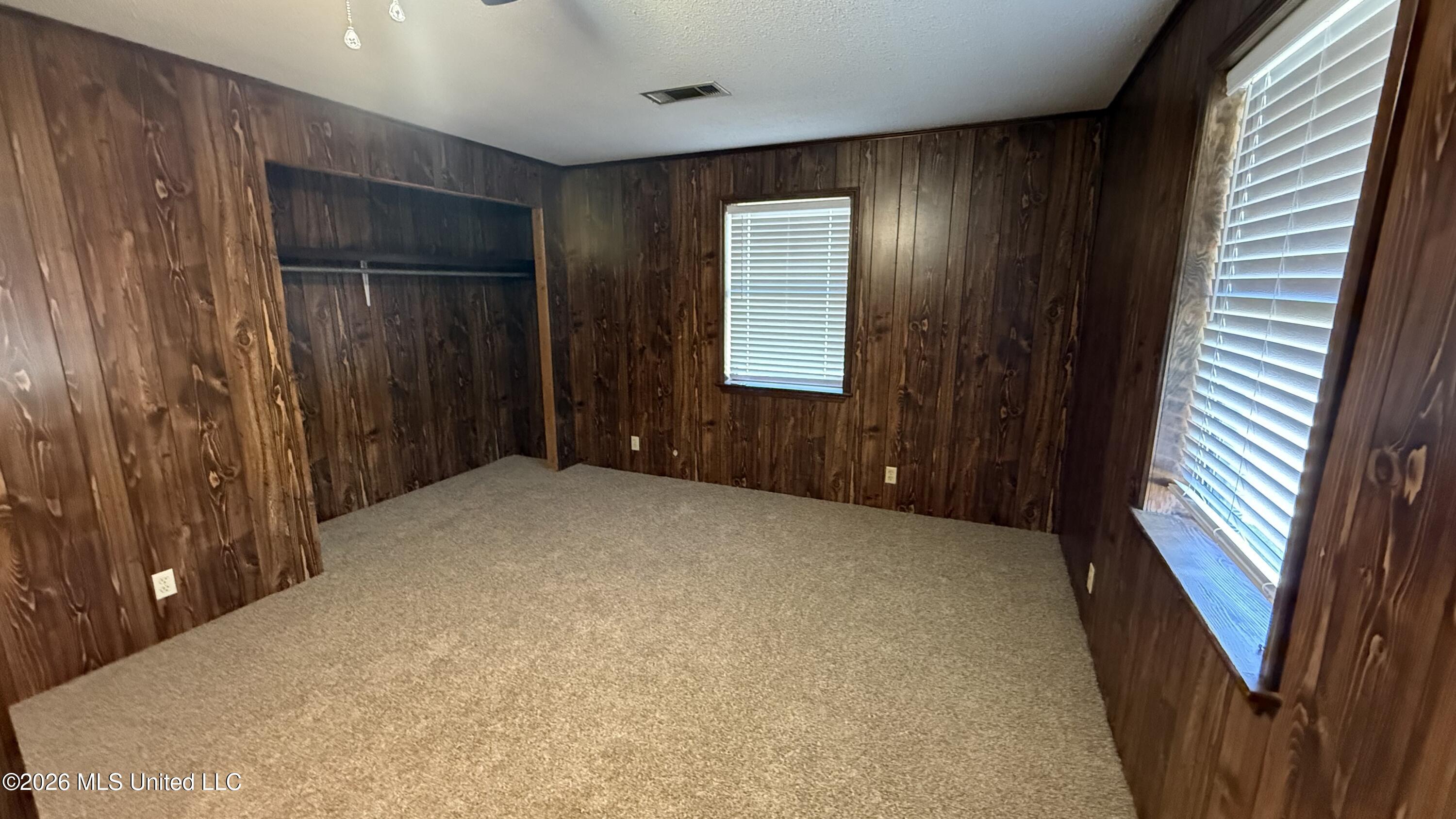 9004 Tucker Road Ocean Springs, MS 39565 - Photo 7 of 15 Primary bedroom