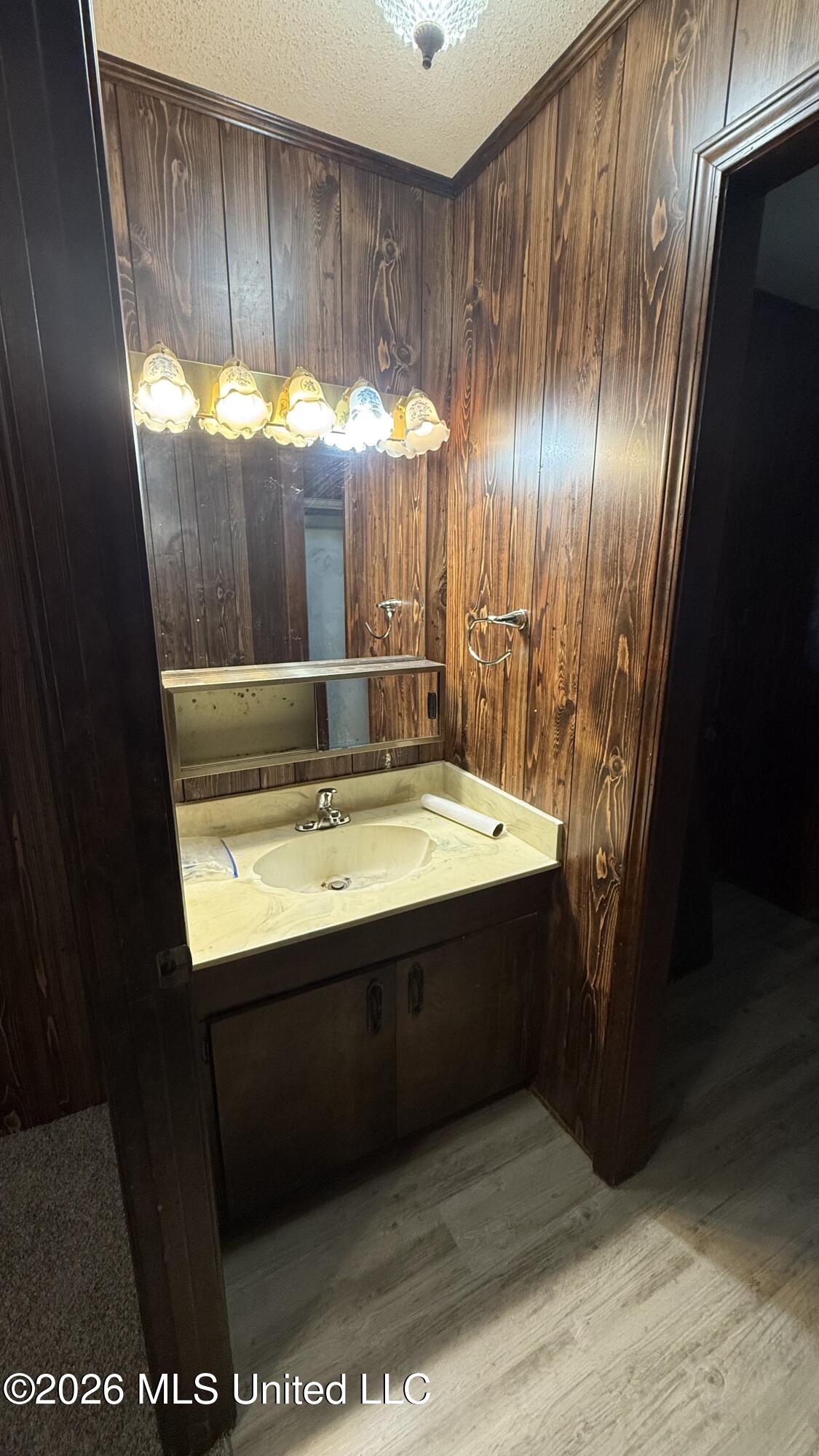 9004 Tucker Road Ocean Springs, MS 39565 - Photo 8 of 15 Primary sink