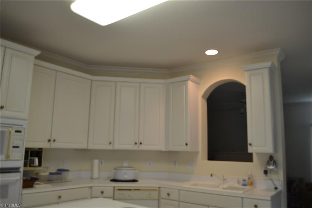 6307 High View Road Greensboro, NC 27410 - Photo 11 of 21 Gallery Image 11