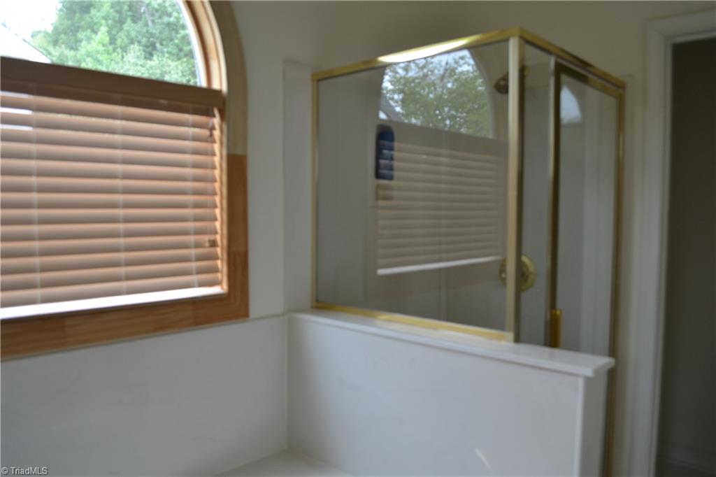 6307 High View Road Greensboro, NC 27410 - Photo 18 of 21 Gallery Image 18