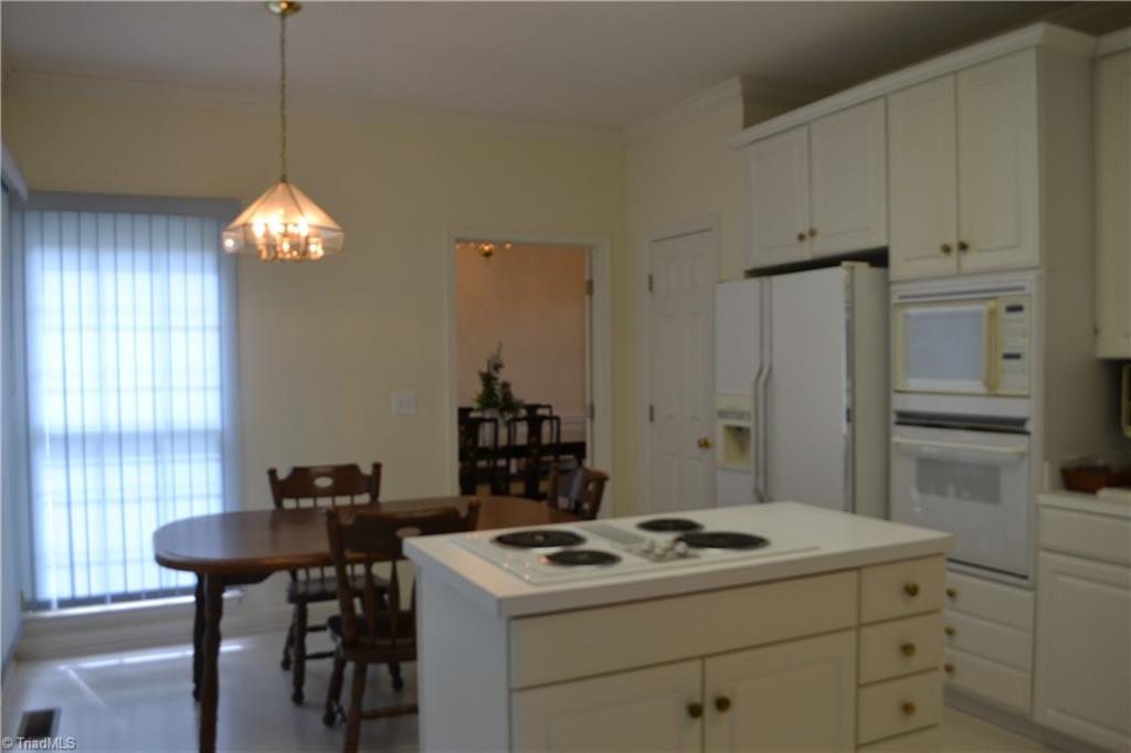 6307 High View Road Greensboro, NC 27410 - Photo 9 of 21 Gallery Image 9
