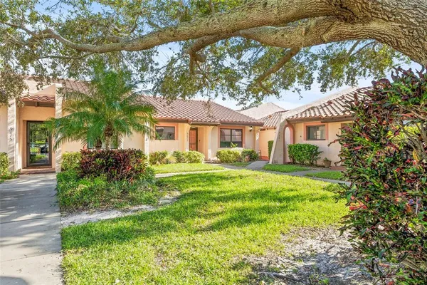 $2,300 | 9677 86th Avenue, Seminole, FL 33777