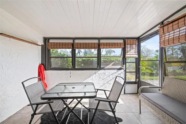 $2,300 | 9677 86th Avenue, Seminole, FL 33777