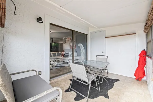 $2,300 | 9677 86th Avenue, Seminole, FL 33777