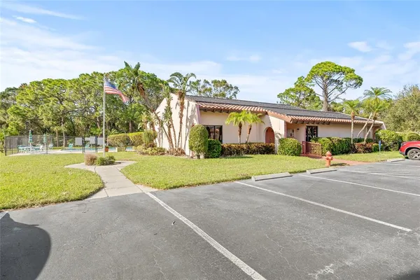 $2,300 | 9677 86th Avenue, Seminole, FL 33777