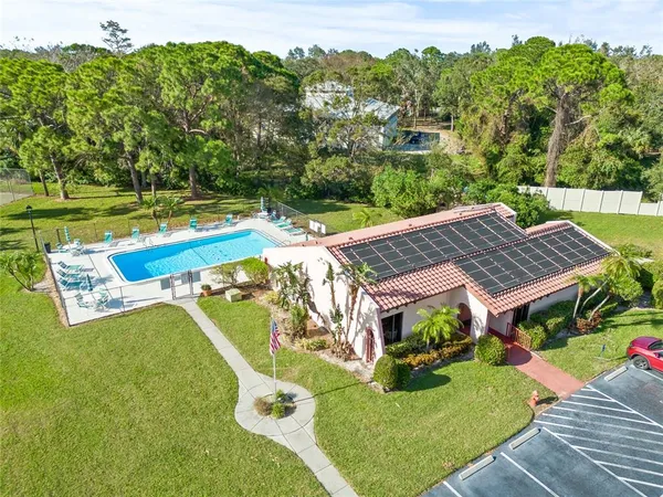 $2,300 | 9677 86th Avenue, Seminole, FL 33777