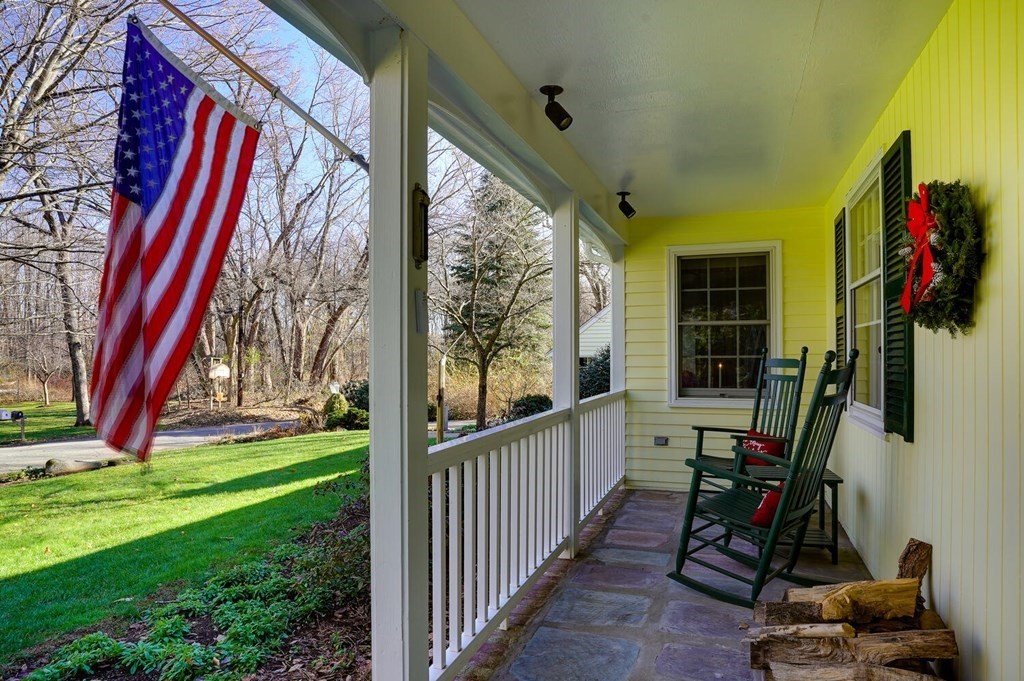 5 Heard Road Wayland, MA 01778 - Photo 10 of 41 Gallery Image 10