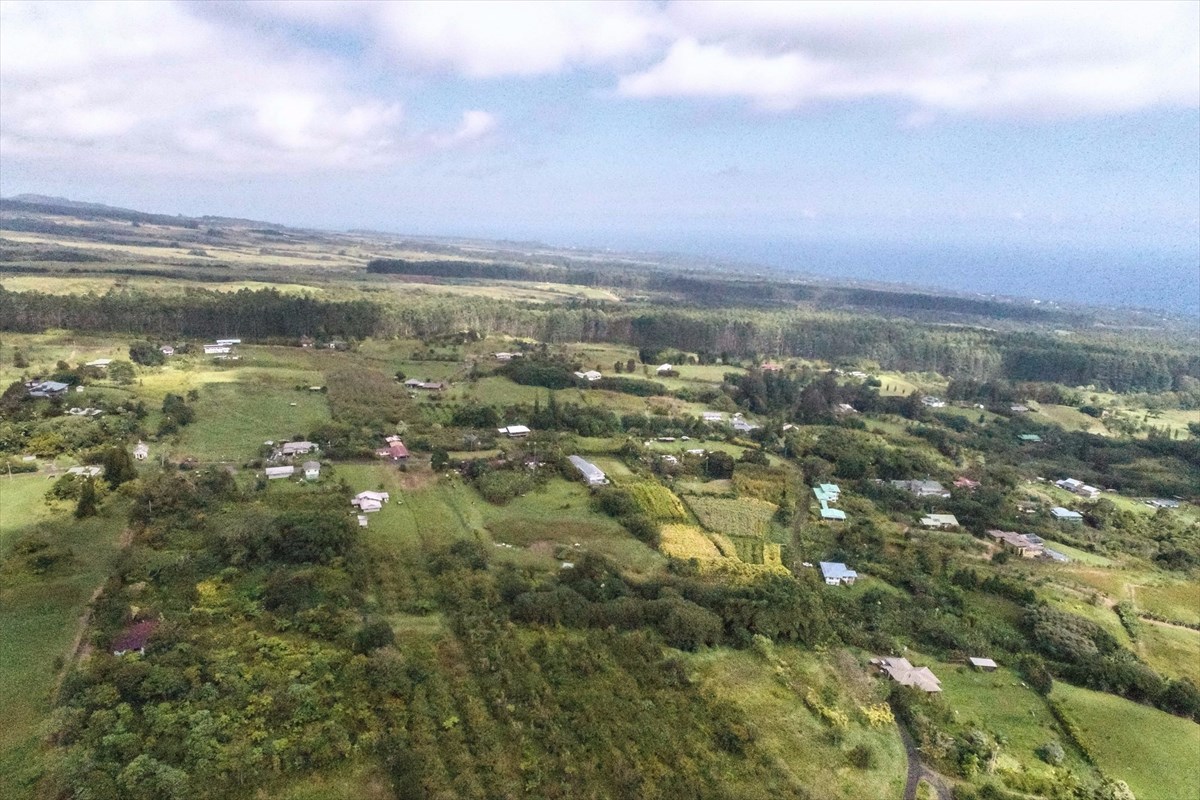 699 Kopa'a Road Hilo, HI 96720 - Photo 18 of 20 a view of an ocean